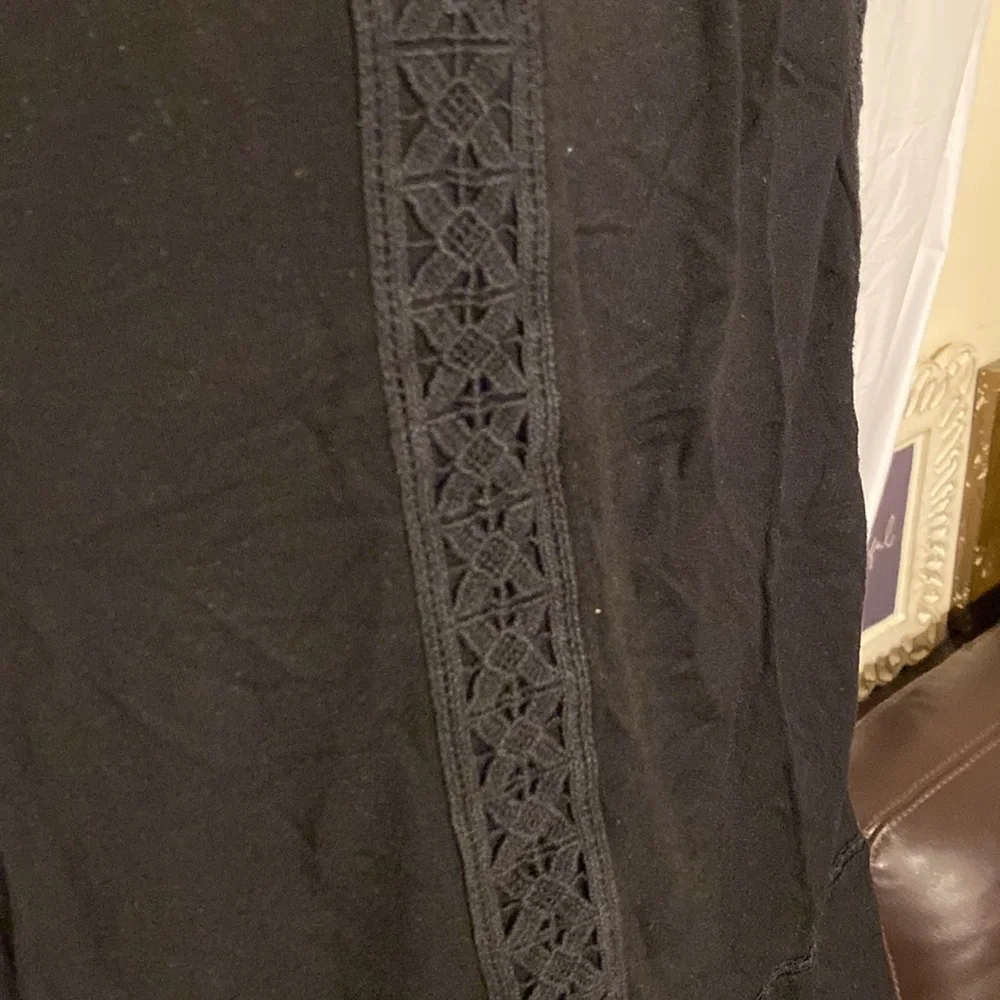 KNOX ROSE WOMEN EMBROIDERY NECK TOP - Picture 6 of 7